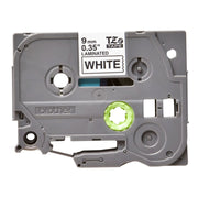 Cinta Laminada para uso interior y exterior Brother TZe-221 | 9 mm | 0.35" | Fondo Blanco y Letras Negras, modelo , Etiquetas